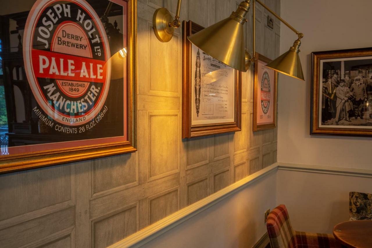 Woodthorpe Hotel Престуич Екстериор снимка